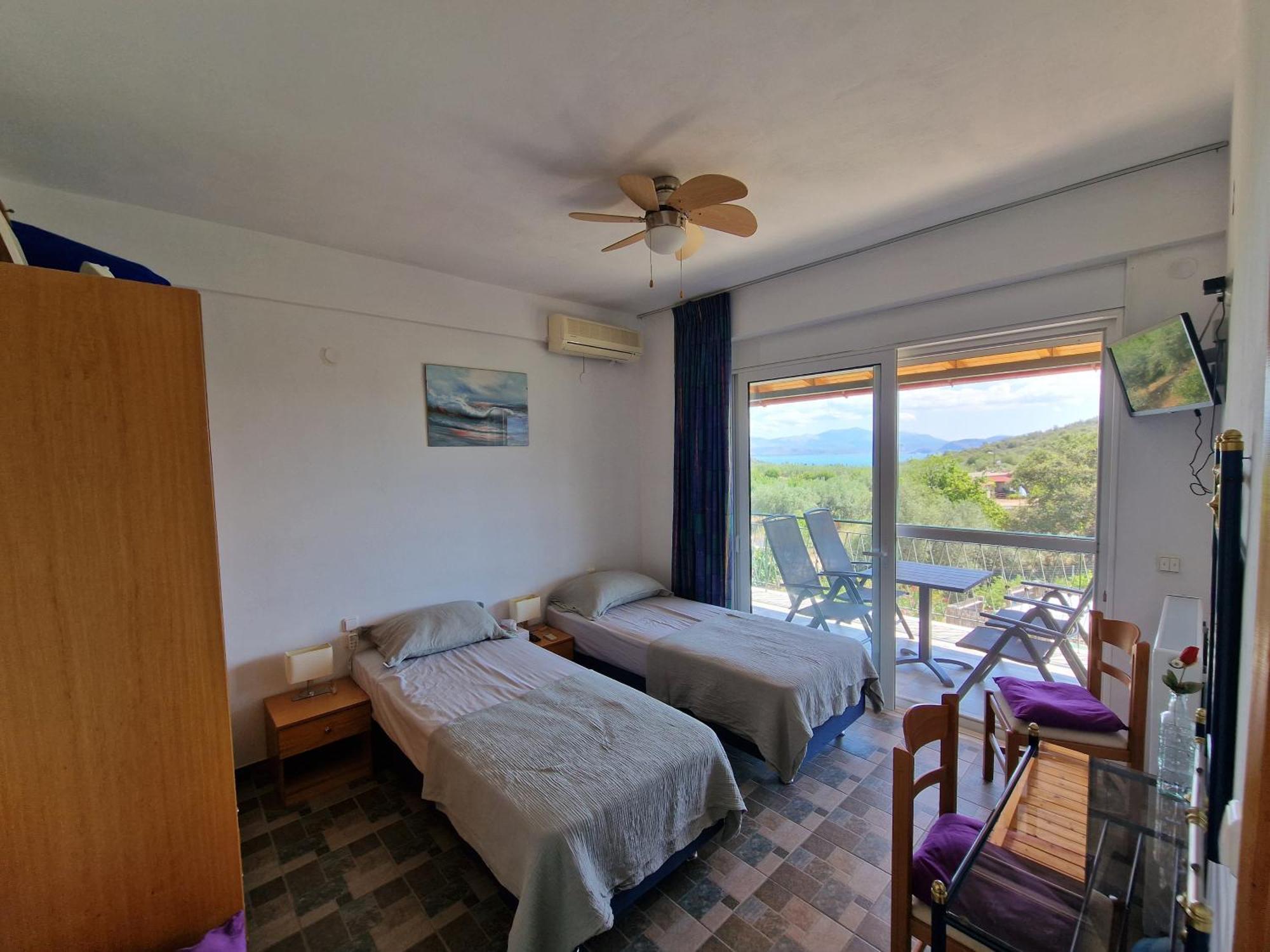 Grieks Vakantiehuis To Kalokairi Kougaíika Dış mekan fotoğraf